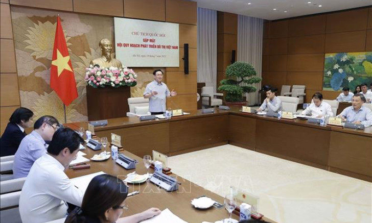 Chủ tịch Quốc hội: Quy hoạch đô thị phải có tầm nhìn dài hạn, lấy con người làm trung tâm