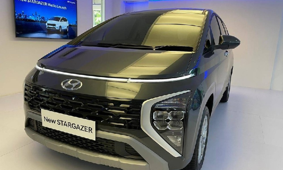 Chi tiết ‘cơn ác mộng’ của Mitsubishi Xpander vừa ra mắt: Giá từ 347 triệu đồng, thiết kế cực đẹp