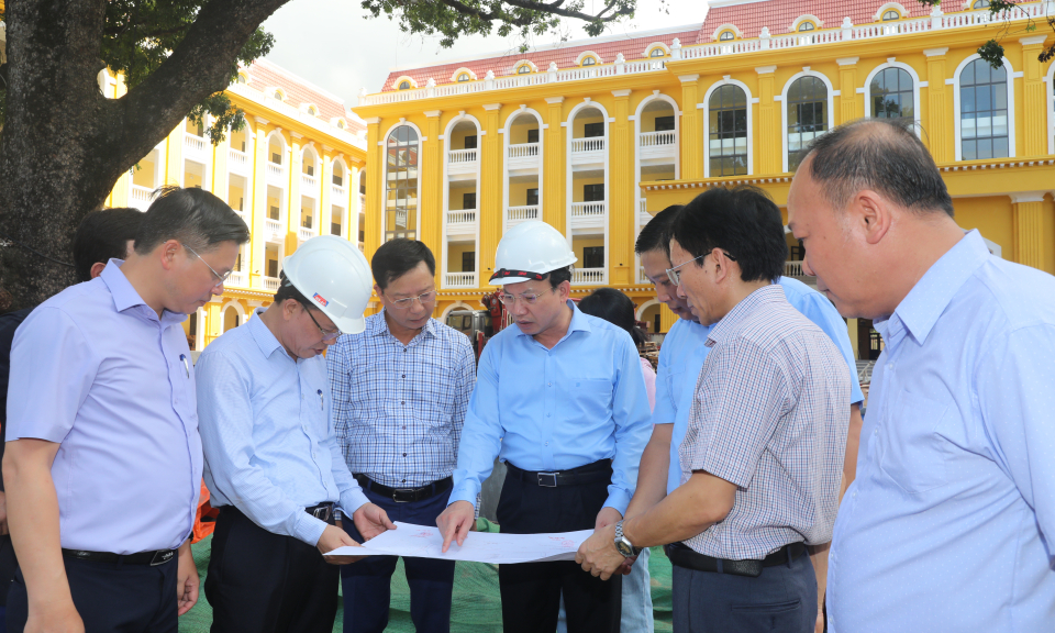 Đẩy nhanh việc hoàn thiện hệ thống các trường học theo tiêu chí chất lượng cao trên địa bàn tỉnh