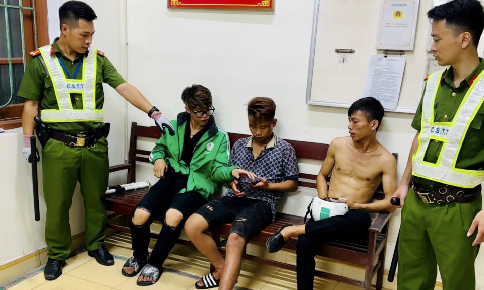 Kịp thời ngăn chặn nhóm thanh thiếu niên sử dụng hung khí đánh nhau