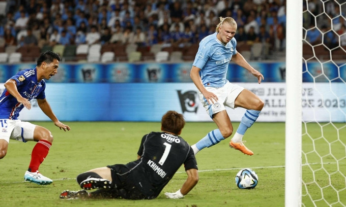Haaland lập cú đúp trong trận thắng của Man City