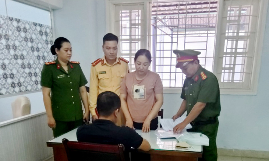 Thủy đoàn 1 phối hợp bắt giữ "nữ quái" có lệnh truy nã