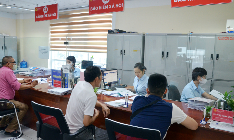 BHXH tỉnh: Học Bác để phục vụ nhân dân tốt hơn