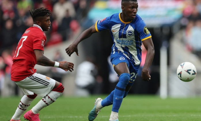 Fred rời Man Utd, bến đỗ bất ngờ lộ diện