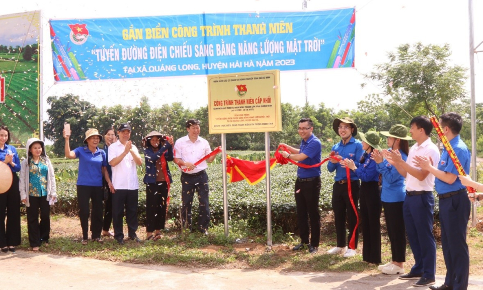 Tuổi trẻ Đoàn Khối sôi nổi chiến dịch Thanh niên tình nguyện hè 2023