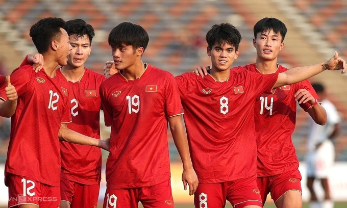 Việt Nam vào bảng 'tử thần' bóng đá nam Asiad