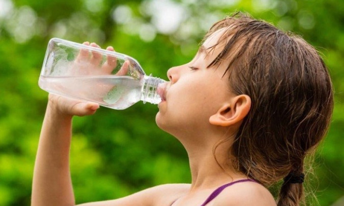 Chuyên gia chỉ cách chống sốc nhiệt cho trẻ
