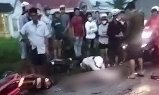 Cà Mau: Hai xe máy đấu đầu khiến một người tử vong
