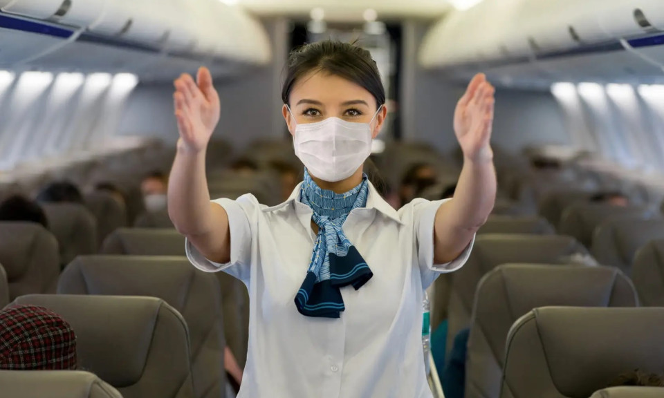 Nam hành khách đối mặt án tù vì gạ gẫm, cưỡng hôn nữ tiếp viên trên máy bay