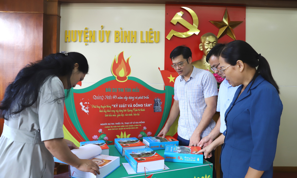 Bình Liêu: Nâng cao chất lượng công tác giáo dục chính trị, tư tưởng