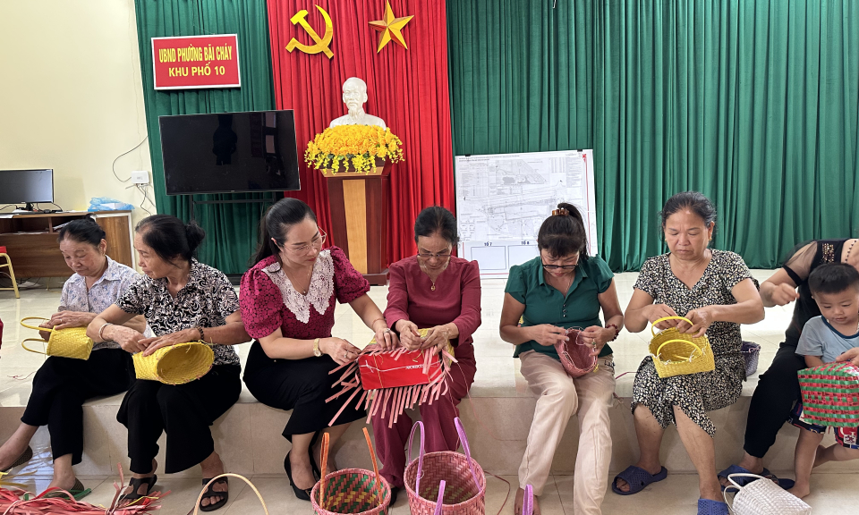 Phụ nữ TP Hạ Long: Nhiều giải pháp bảo vệ môi trường