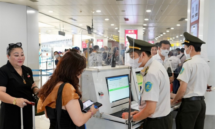 Many challenges to be solved in using VNeID for domestic flights