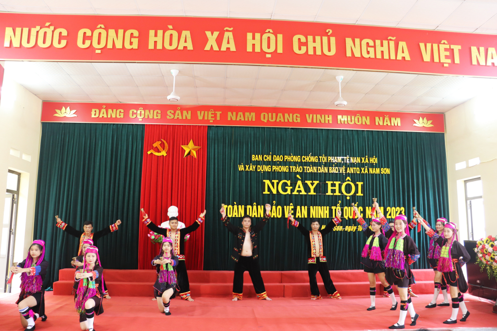Ngày hội toàn dân bảo vệ ANTQ tại xã Nam Sơn, huyện Ba Chẽ.