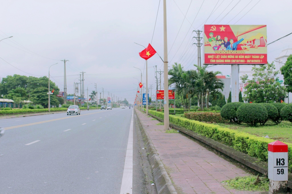 Mọi công tác chỉnh trang đô thị chào mừng 60 năm thành lập tỉnh Quảng Ninh trên địa bàn thị xã Đông Triều đã và đang được được triển khai đảm bảo theo kế hoạch. Những công trình, phần việc được thực hiện vừa góp phần tạo cảnh quan đô thị khang trang, sạch đẹp; vừa là hoạt động ý nghĩa chào mừng sự kiện trọng đại của tỉnh.