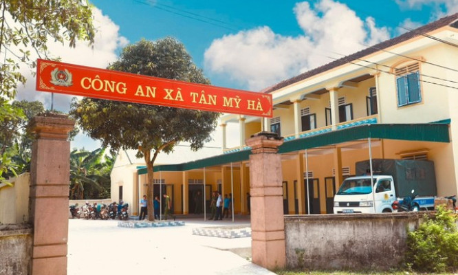Từ hôm nay, trưởng công an xã không còn là công chức xã 