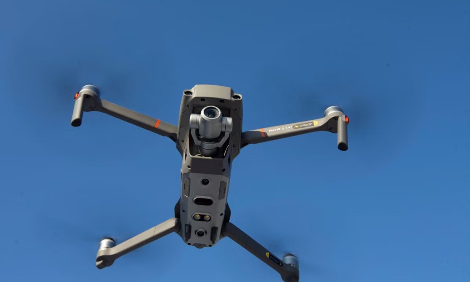 Trung Quốc cấm xuất drone sang Mỹ