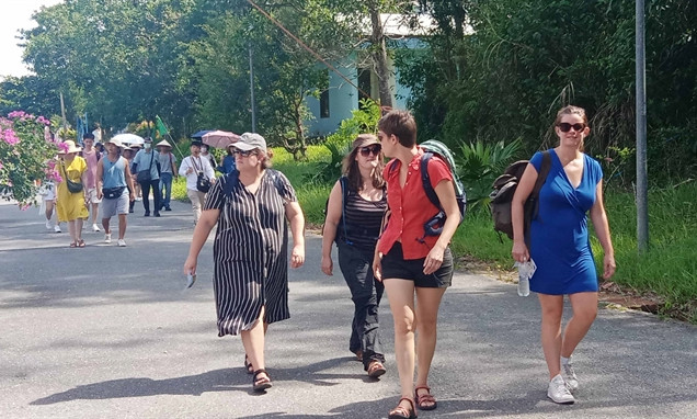 Việt Nam welcomes 6.6 million international visitors in seven months