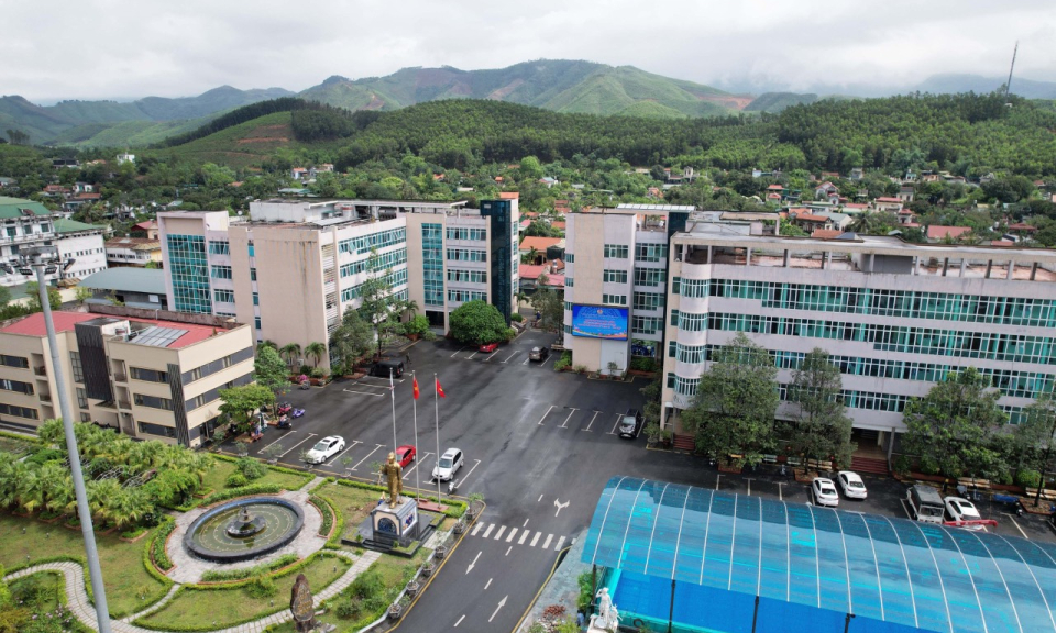 Bài 3: Công nhân an cư - Doanh nghiệp phát triển