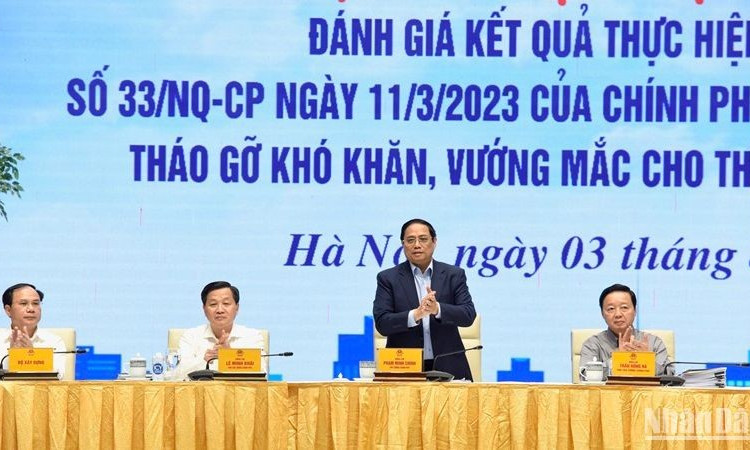 Chung tay tháo gỡ khó khăn, vướng mắc để thị trường bất động sản phát triển lành mạnh, ổn định