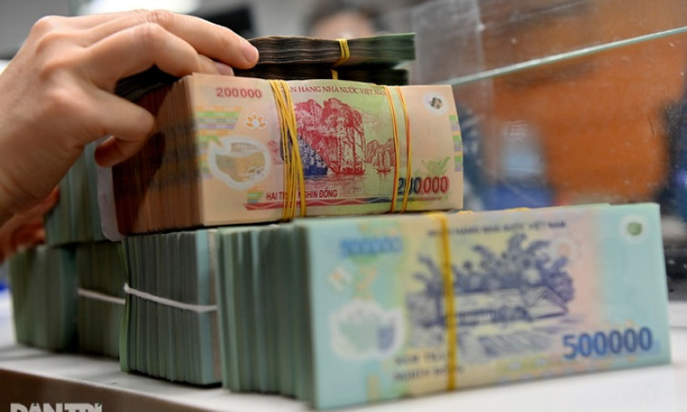 Chuyển tiền từ 500 triệu đồng trở lên phải báo cáo