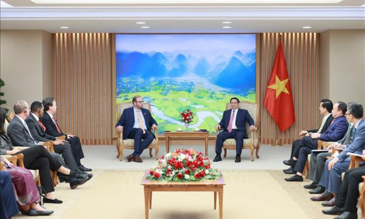 Thủ tướng Phạm Minh Chính tiếp Đoàn các Nghị sĩ Hạ viện Hoa Kỳ