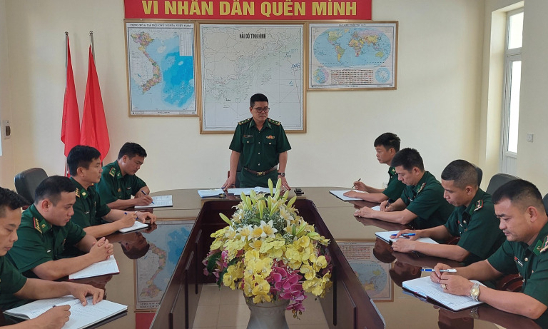 Hải đội trưởng gương mẫu, trách nhiệm   