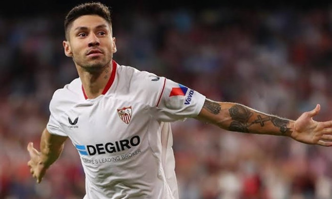 Aston Villa chiêu mộ nhà vô địch World Cup