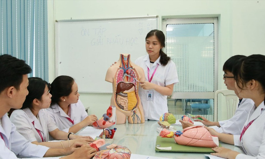 Quy trình lọc ảo để xác định điểm chuẩn đại học năm 2023