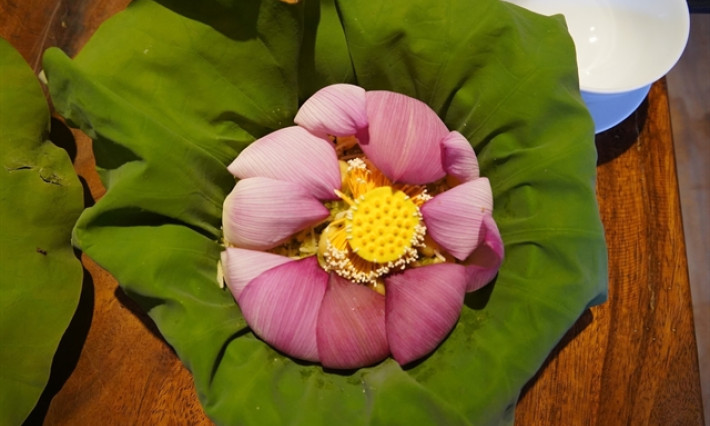 Đường Lâm's culinary traditions charm tourists