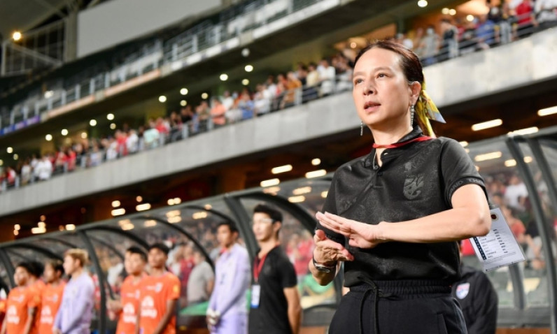 Madam Pang tranh cử Chủ tịch LĐBĐ Thái Lan
