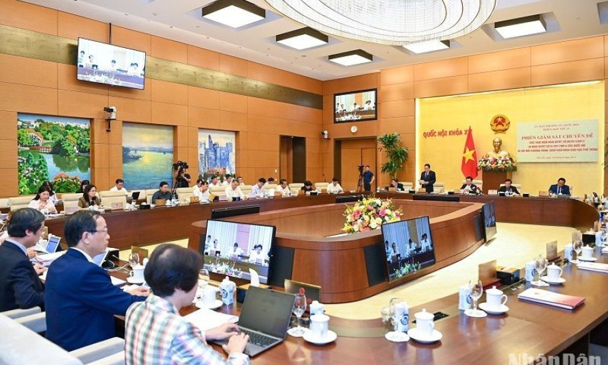 Hôm nay, Thường vụ Quốc hội chất vấn hai nhóm vấn đề tư pháp, nông nghiệp