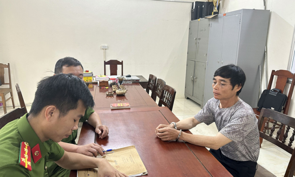 Bắt đối tượng lạm dụng tín nhiệm chiếm đoạt tài sản sau 10 năm lẩn trốn