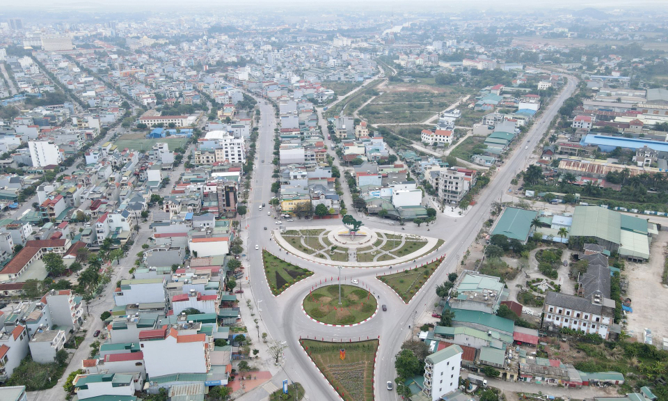 Móng Cái: Đồng bộ hạ tầng giao thông kết nối