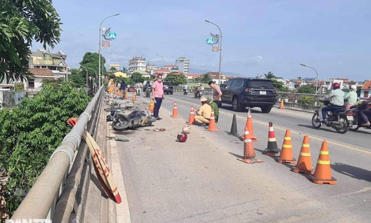 2 nữ giáo viên gặp tai nạn trên đường đi tập huấn