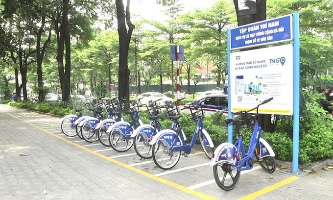Hanoi rolls out public bicycle sharing service in inner districts