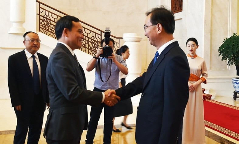 Vietnam and Chinese locality aim to raise trade turnover to USD5 billion