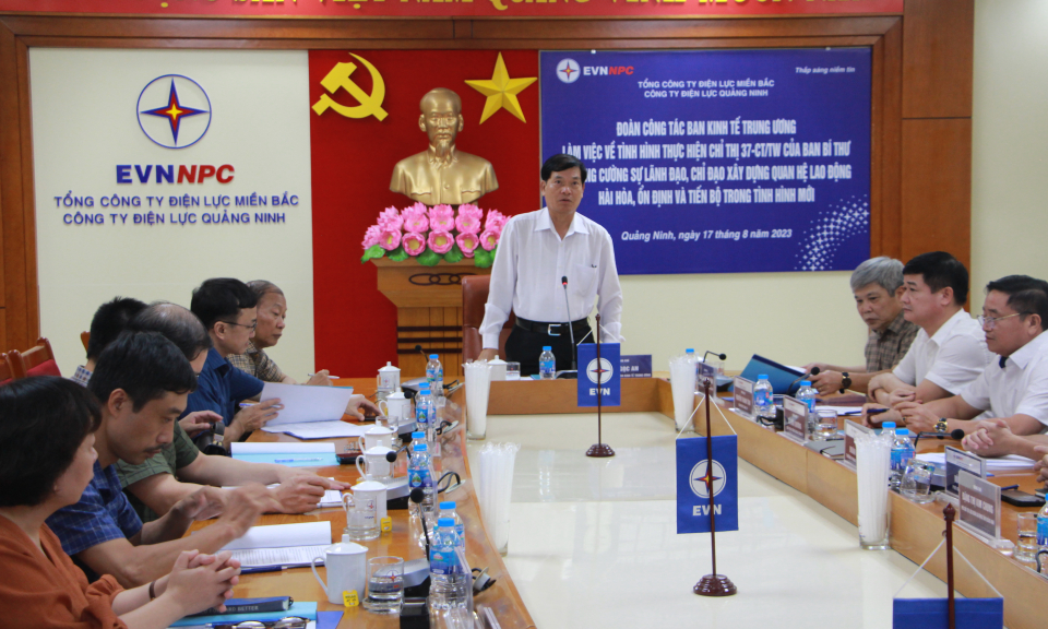 Đoàn công tác Ban Kinh tế Trung ương làm việc tại Quảng Ninh