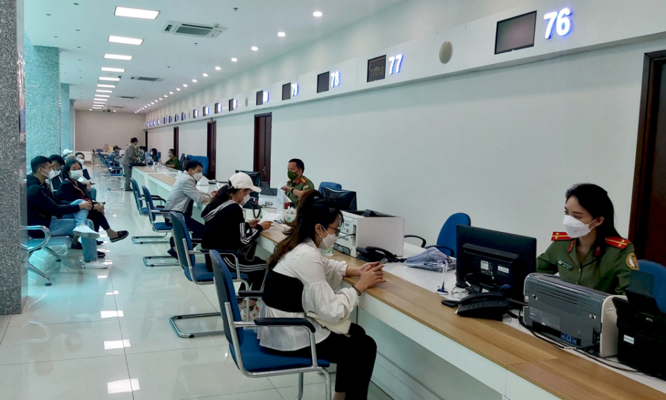 Xây dựng chuẩn mực đạo đức của cán bộ, đảng viên