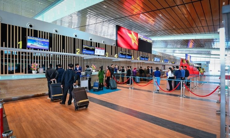 Vietjet Air to increase the frequency of Van Don - Ho Chi Minh City routes from August 31