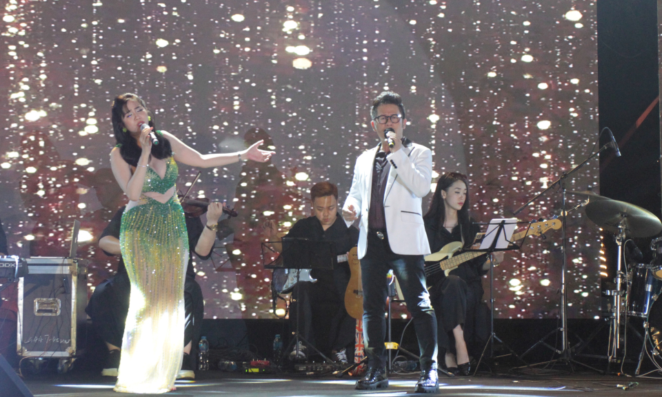 “Bằng Kiều live concert” bên bờ Vịnh Hạ Long
