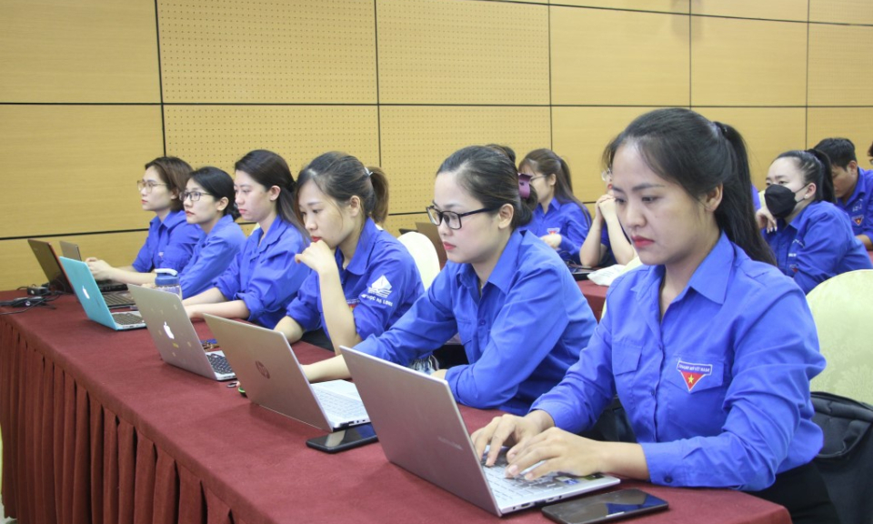 Chú trọng phát triển Đảng trong đoàn viên thanh niên
