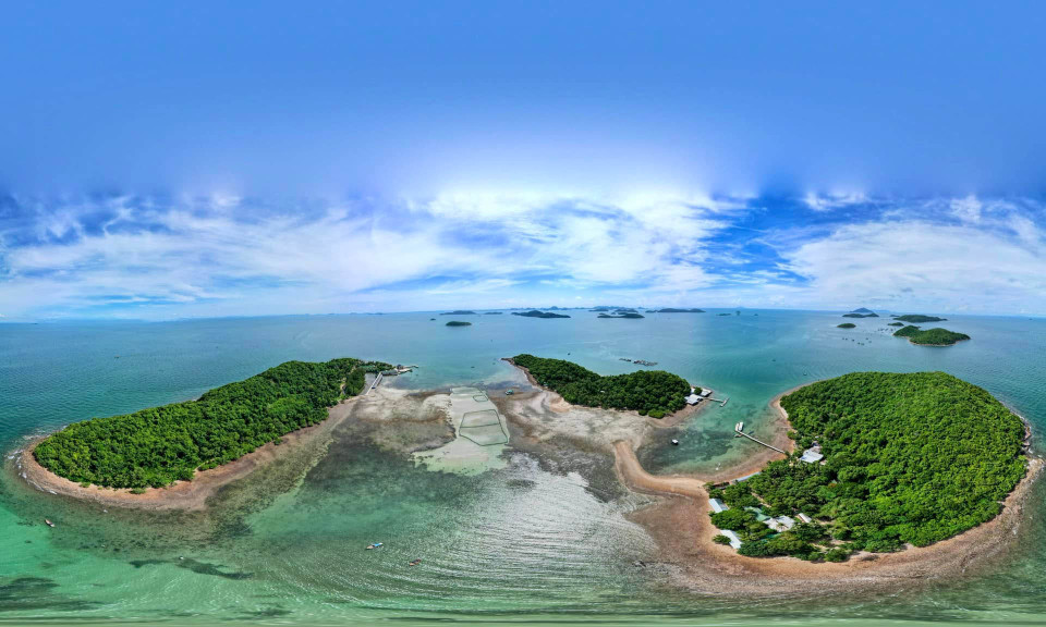 Ba Hòn Đầm, nơi có con đường đi bộ giữa biển ở Kiên Giang