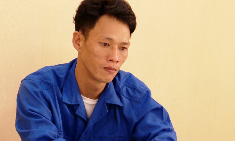 Rủ nhau trộm gà, cuỗm luôn xe SH