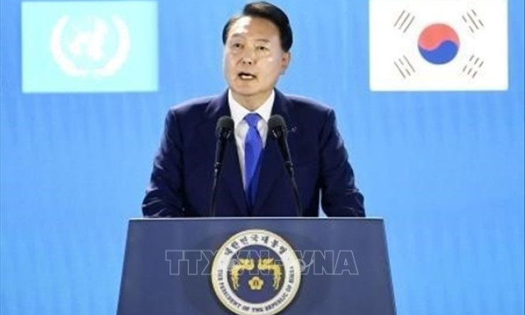 Tỷ lệ ủng hộ Tổng thống Hàn Quốc Yoon Suk Yeol sụt giảm 