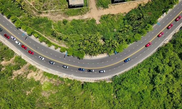 VinFast kicks off Wonder Trip 2023 for car owners