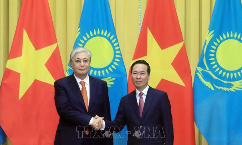 Chủ tịch nước Võ Văn Thưởng hội đàm với Tổng thống Cộng hòa Kazakhstan
