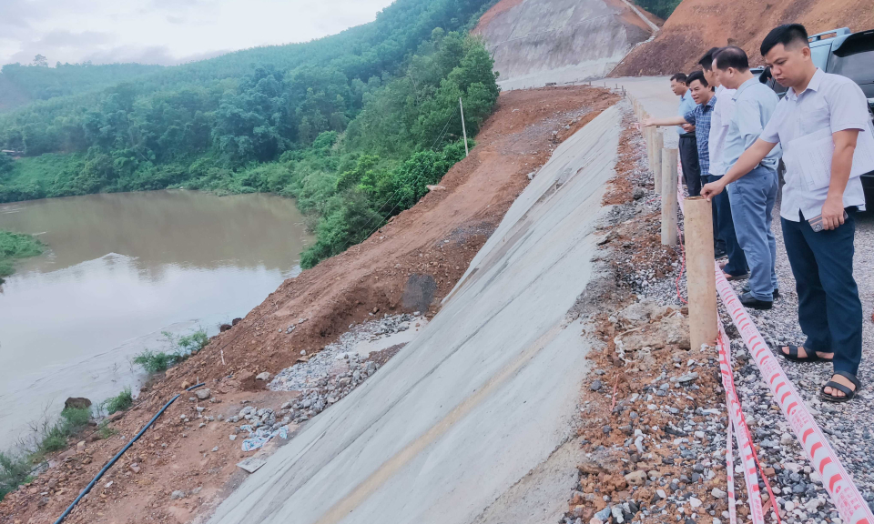 Để người dân vùng cao Ba Chẽ sớm được hưởng nguồn nước sạch