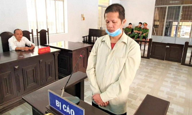Tuyên án kẻ đồi bại nhiều lần hiếp dâm con gái