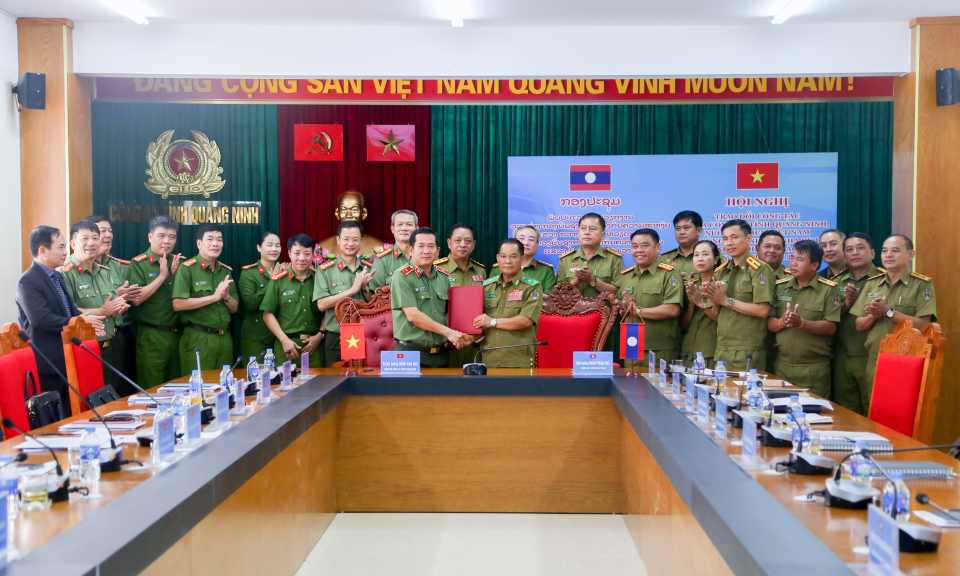 Đoàn công tác của Công an tỉnh Xay Nha Bu Ly thăm và làm việc tại Công an tỉnh Quảng Ninh