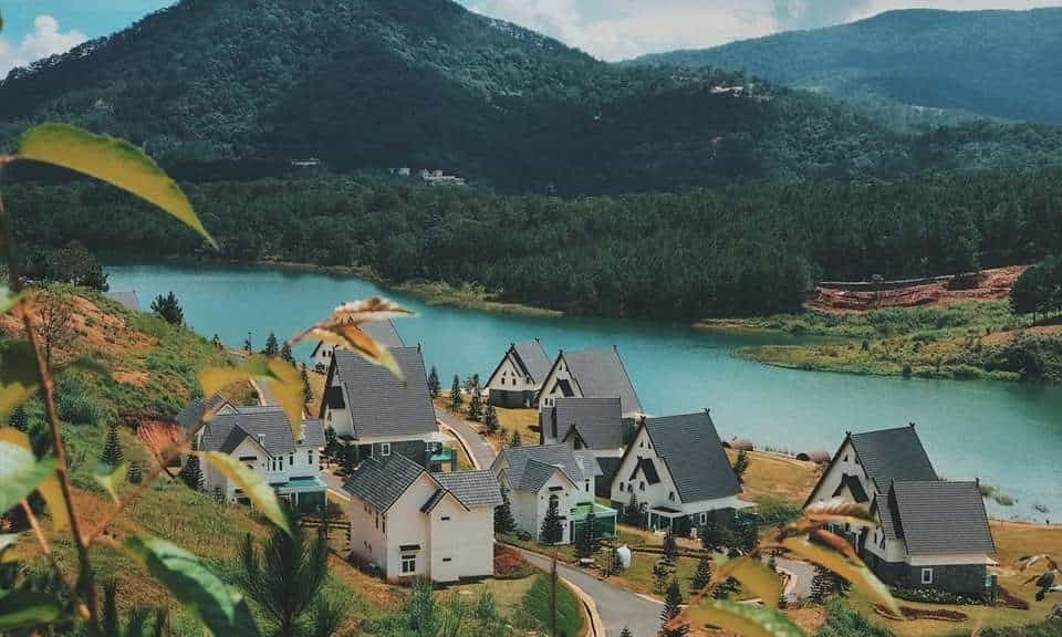 Du-lich-da-lat Com chia sẻ kinh nghiệm thuê Resort Đà Lạt ưng ý nhất